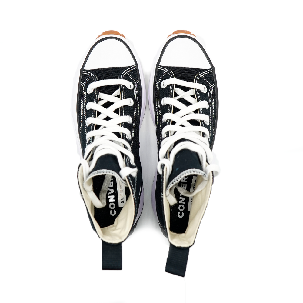 Converse Run Star Hike