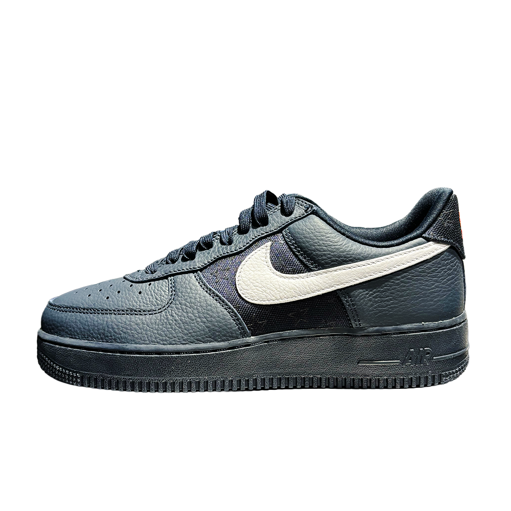 Nike Air Force 1 QS