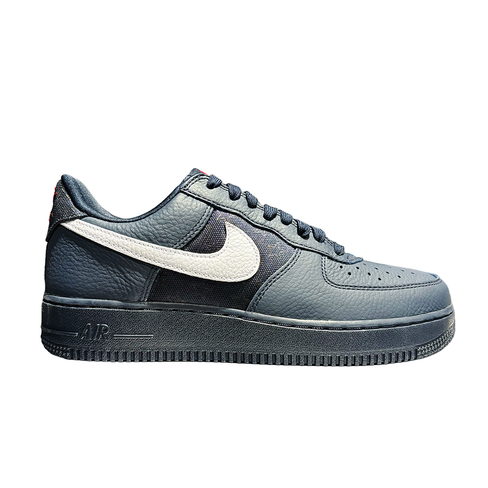 Nike Air Force 1 QS