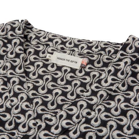 HTG INFINITY SHIRT BLACK DETAIL