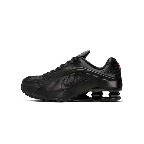 NIKE SHOX R4 TRIPLE BLACK