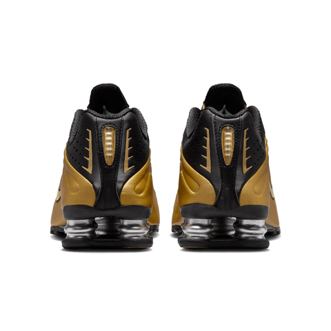 NIKE SHOX R4 BLACK METALLIC GOLD