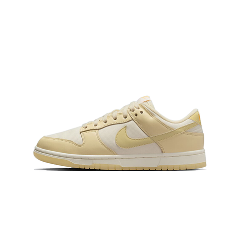 NIKE DUNK LOW WMNS MUSLIN