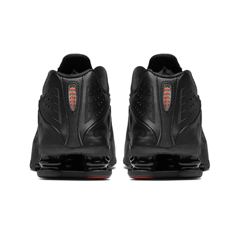 NIKE SHOX R4 TRIPLE BLACK